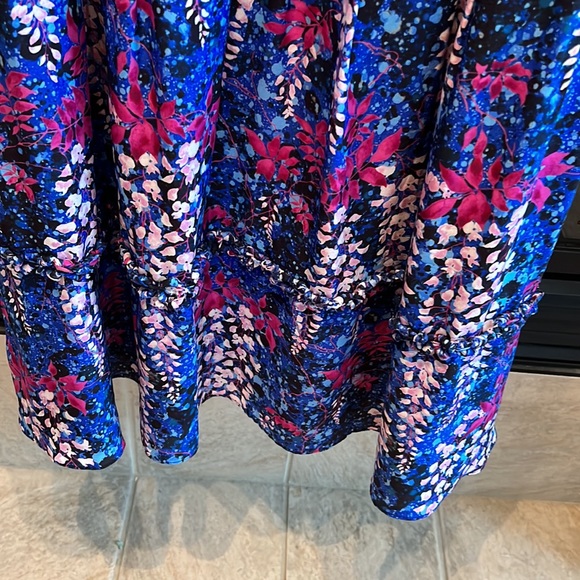 Floral Silk Blend A-Line Dress
DYVNA - Picture 6 of 9